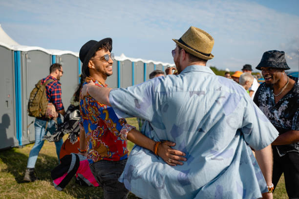 Best Portable toilet rental cost  in Mentone, CA