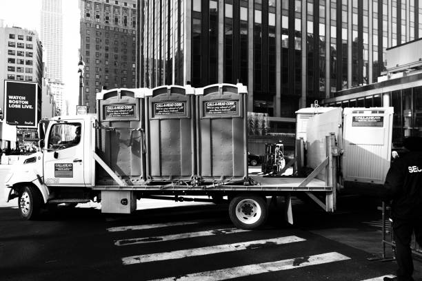 Best Emergency porta potty rental  in Mentone, CA