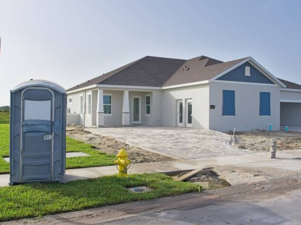 Portable Toilet Options We Offer in Mentone, CA